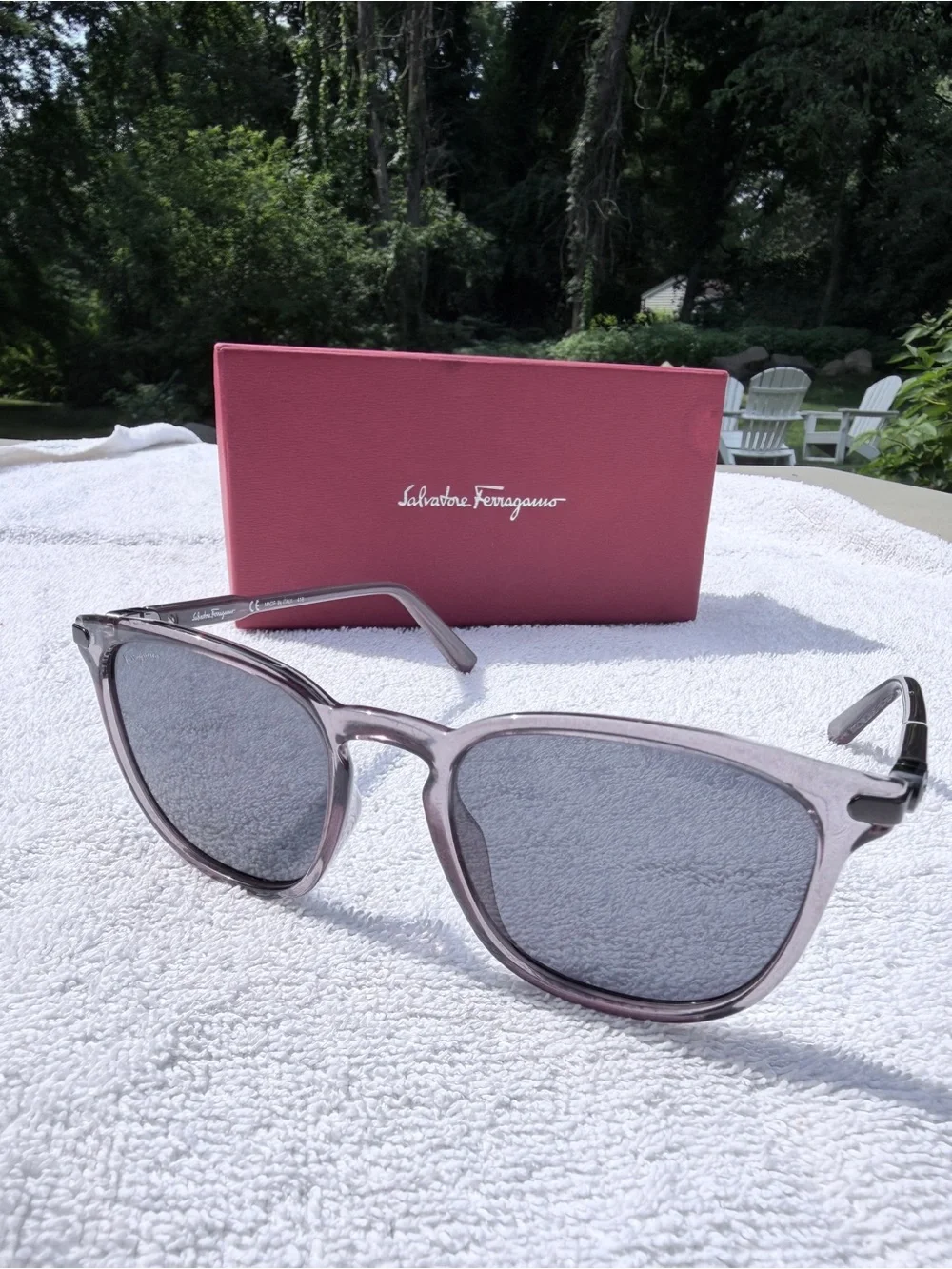 Salvatore Ferragamo SF881S Sunglasses (Smoke)
